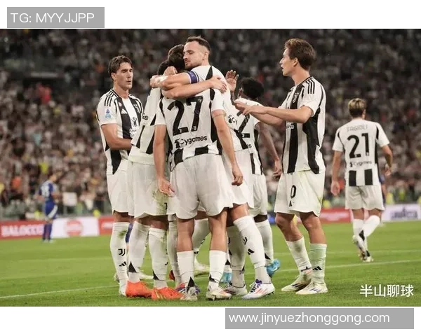 尤文图斯与巴萨激战正酣双方争夺胜利的精彩瞬间回顾 尤文图斯与巴萨激战正酣双方争夺胜利的精彩瞬间回顾