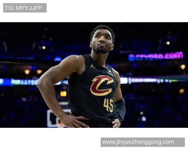 骑士与火箭激战正酣11月10日精彩对决引发球迷热议 骑士与火箭激战正酣11月10日精彩对决引发球迷热议